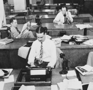 The_New_York_Times_newsroom_1942